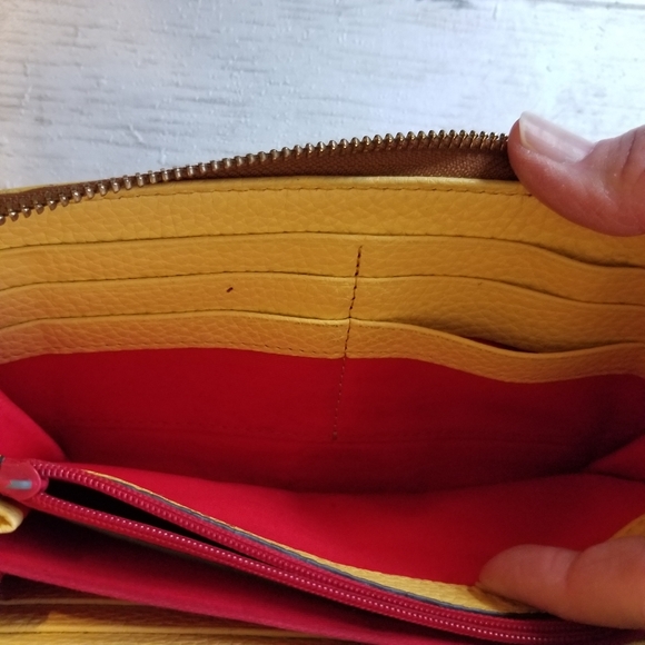 Dooney & Bourke Pebble Grain Leather Large Zip Around Wallet - Picture 5 of 11